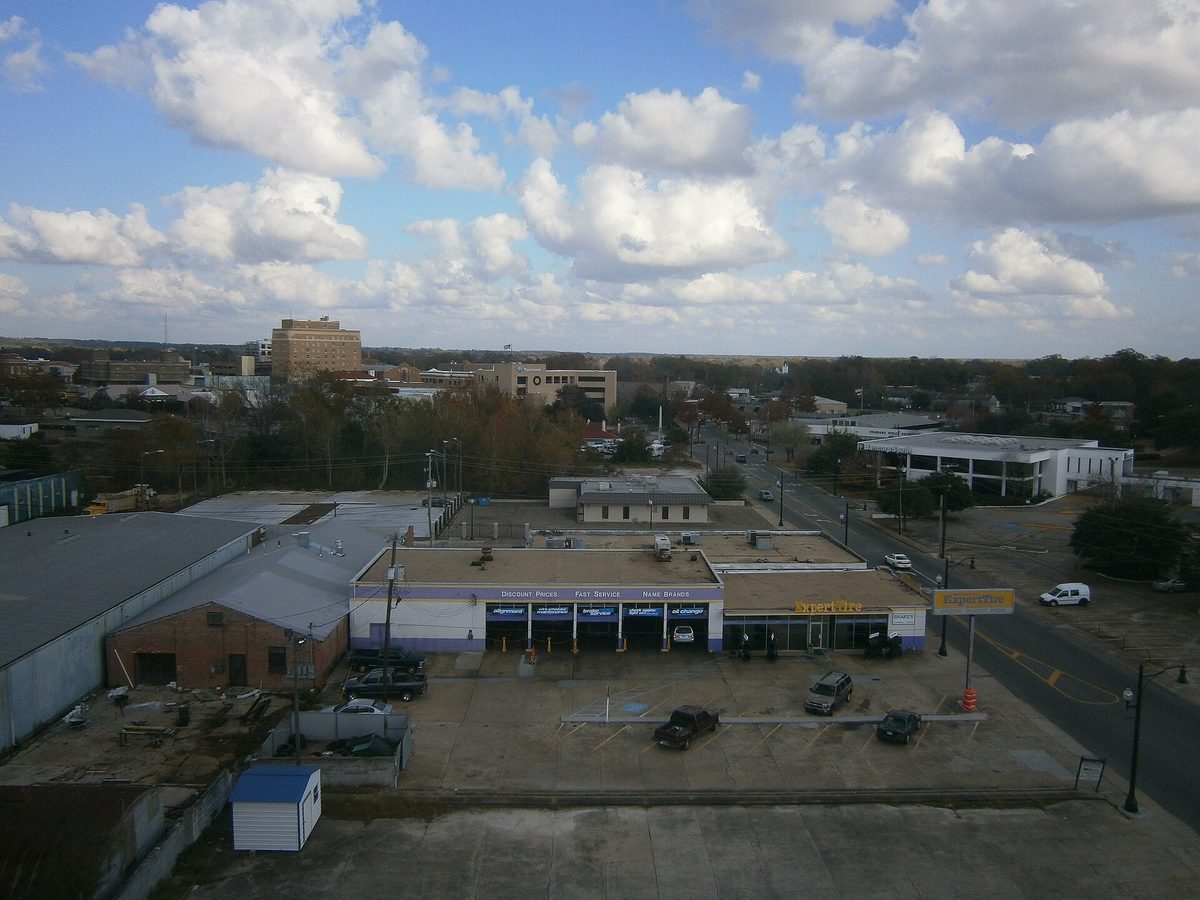Skyline and aerial view of Hattiesburg, MS - LD Movers moving service area