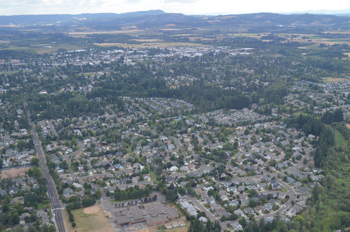 Skyline and aerial view of Hillsboro, OR - LD Movers moving service area