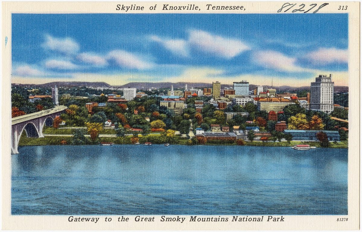Skyline and aerial view of Knoxville, TN - LD Movers moving service area