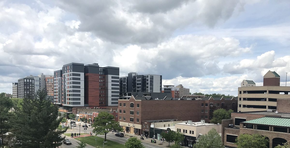 Skyline and aerial view of Lansing, MI - LD Movers moving service area