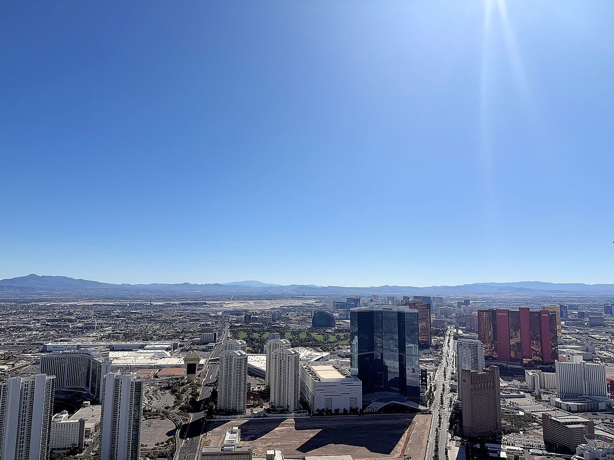 Skyline and aerial view of Las Vegas, NV - LD Movers moving service area
