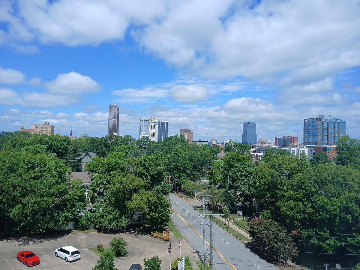 Skyline and aerial view of Little Rock, AR - LD Movers moving service area
