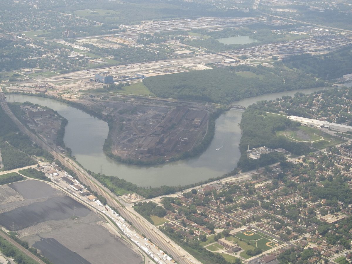 Skyline and aerial view of Riverdale, IL - LD Movers moving service area