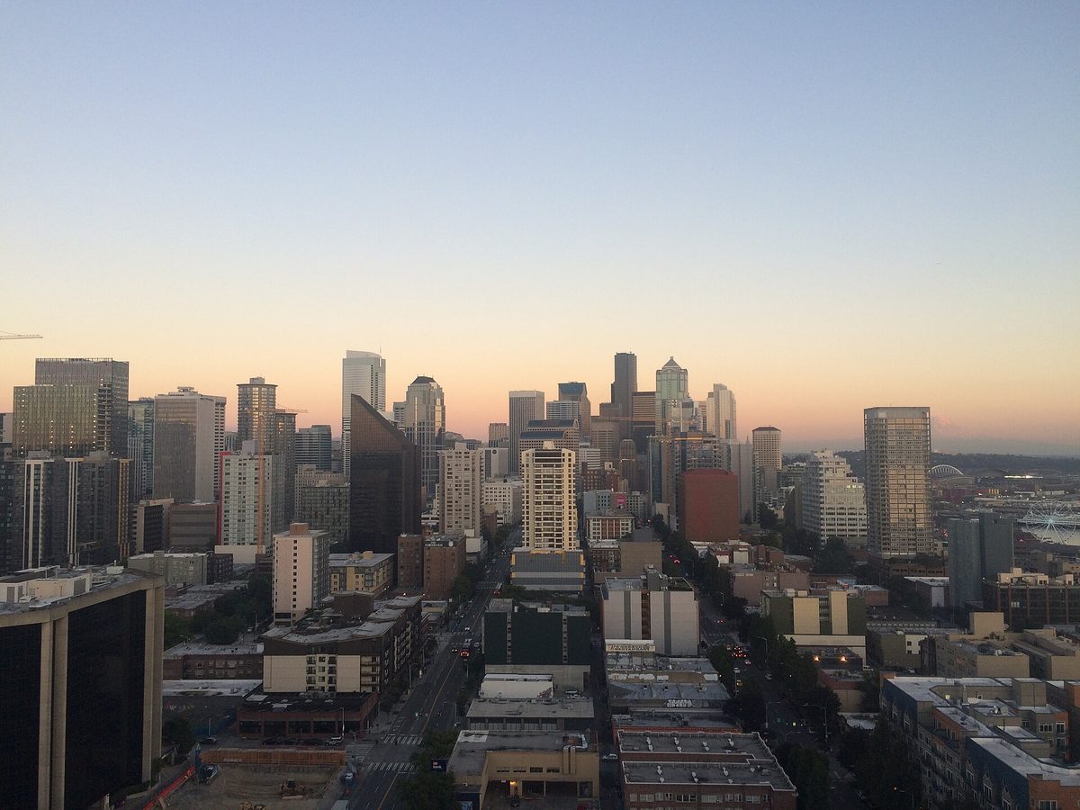 Skyline and aerial view of Seattle, WA - LD Movers moving service area