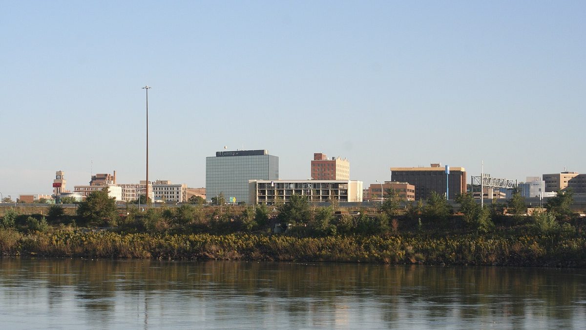 Skyline and aerial view of Sioux City, IA - LD Movers moving service area
