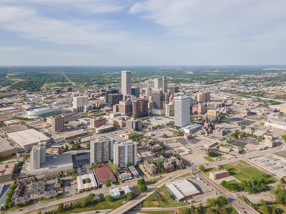 Skyline and aerial view of Tulsa, OK - LD Movers moving service area