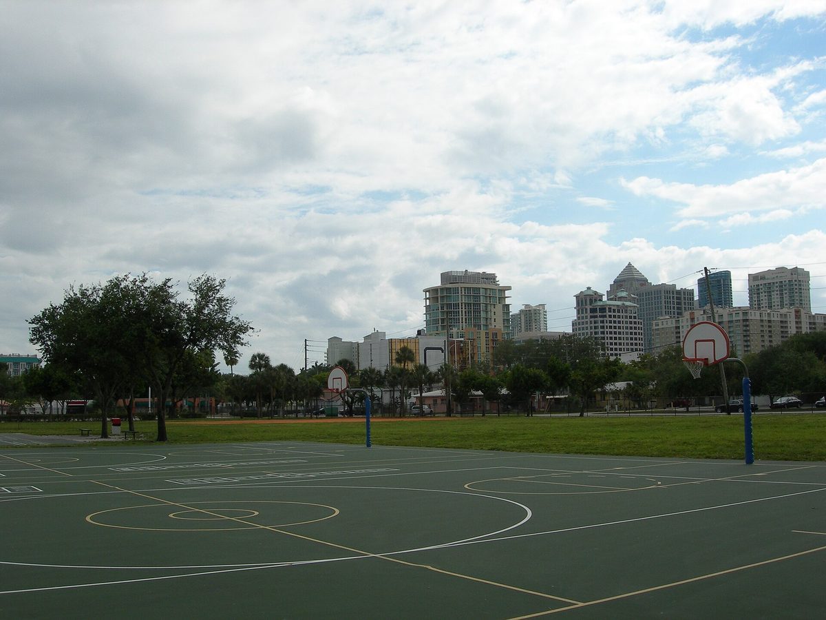 Scenic skyline and landscape view of Florida - LD Movers moving service area